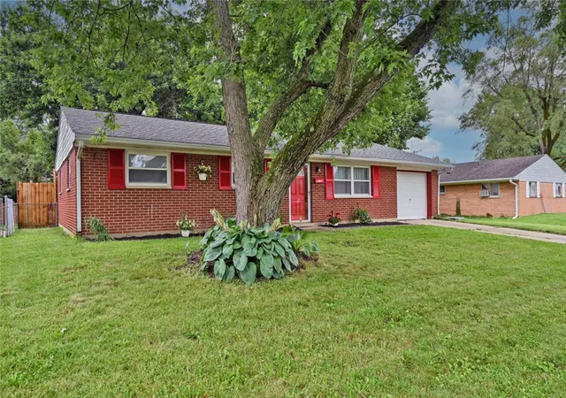 Homes for sale in New Lebanon, OH | 136 Bronwood St, New Lebanon, OH 45345 | MLS# 962468