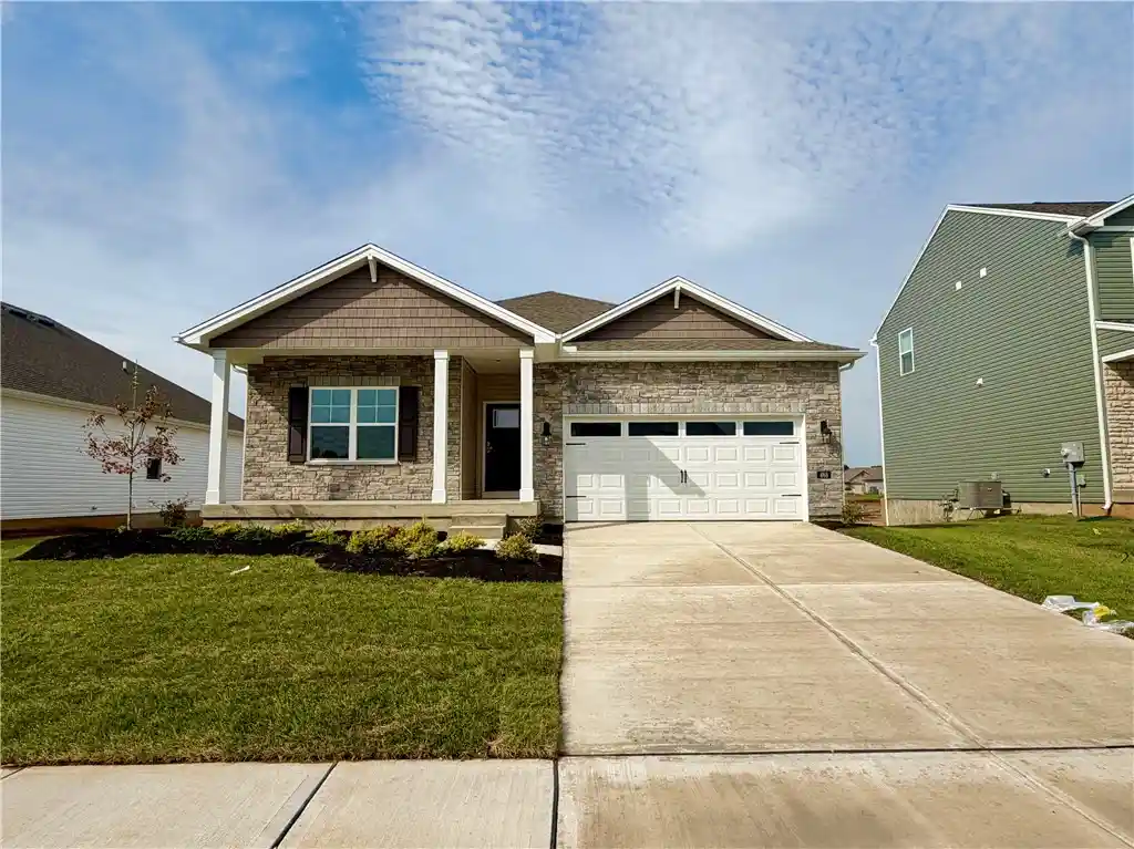 Photo 1 of Sale Pending at 468 Hollywood Blvd, Xenia, OH 45385 | MLS# 962482 | Listing updated on 2026-10-12