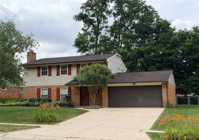1st image of 6512 Wildview Dr, Dayton, OH 45424 | MLS# 962496