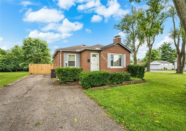 Homes for sale in West Carrollton, OH | 4948 Dinsmore Rd, West Carrollton, OH 45449 | MLS# 962549