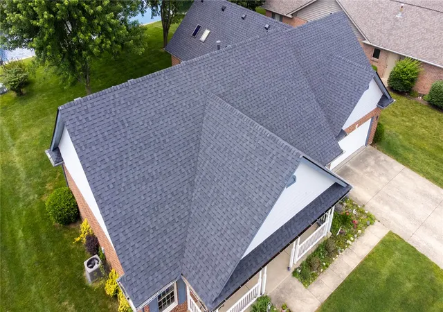 Photo 4 of Sale Pending at 913 Golden Beech Dr, Brookville, OH 45309 | MLS# 962522 | Listing updated on 2026-07-09