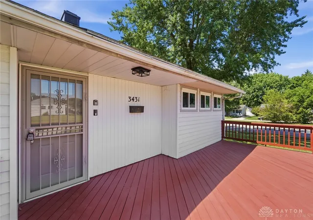 Homes for sale in Dayton, OH | 3431 Barbee Dr, Dayton, OH 45406 | MLS# 962327