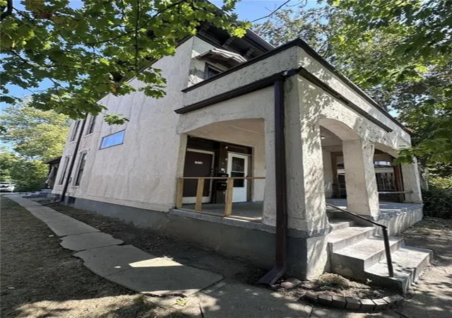 Photo 1 of Sale Pending at 1572 Wayne Ave, Dayton, OH 45410 | MLS# 961558 | Listing updated on 2026-09-01