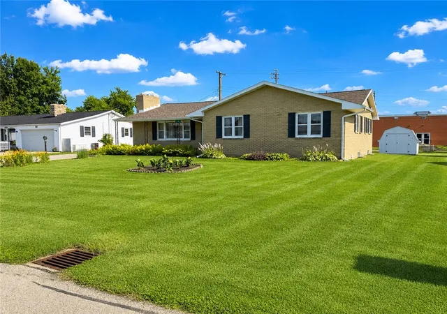 Photo 2 of Single family home for sale at 14 Greeneview Dr, Jamestown, OH 45335 | MLS# 962391 | Listing updated on 2026-07-21