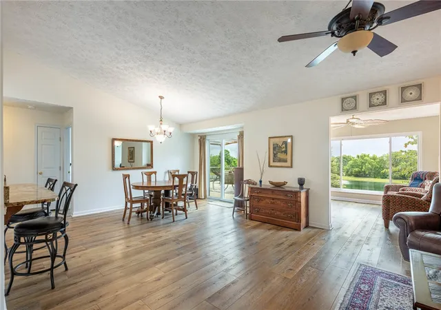 4th image of 155 Keevers Pt, Springboro, OH 45066 | MLS# 962425