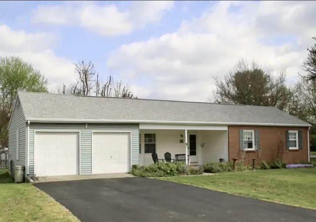Photo 1 of Single family home for sale at 226 Hardacre Dr, Xenia, OH 45385 | MLS# 962462 | Listing updated on 2026-08-02