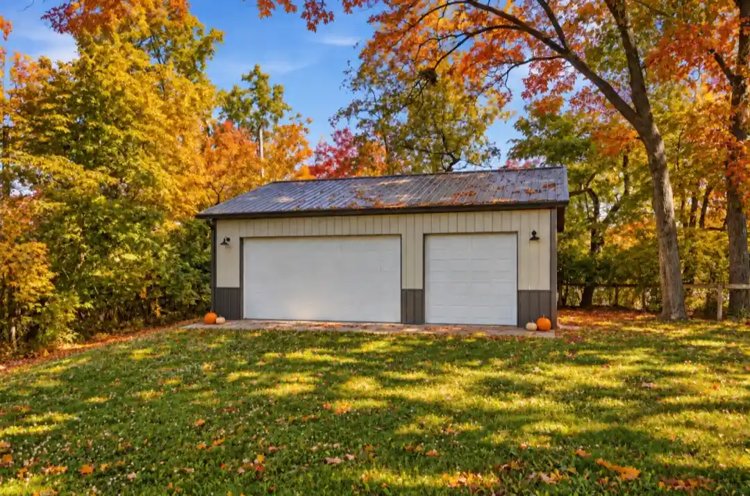 Photo 2 of Sale Pending at 1918 Devon Dr, Springfield, OH 45503 | MLS# 962585 | Listing updated on 2026-10-28