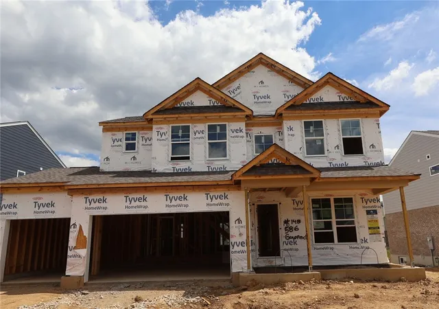 1st image of 586 Goldfinch Dr, Beavercreek, OH 45434 | MLS# 962595