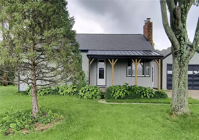 Homes for sale in Bath Twp, OH | 4455 E Kitridge Rd, Bath Twp, OH 45424 | MLS# 962490