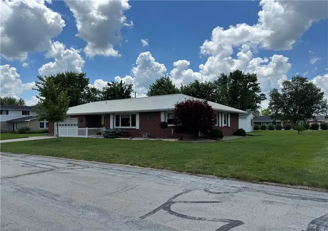 Homes for sale in Greenville, OH | 110 Northwood Dr, Greenville, OH 45331 | MLS# 962610