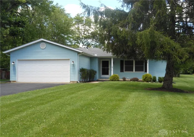 Homes for sale in Eaton, OH | 133 Thunder Dr, Eaton, OH 45320 | MLS# 962602