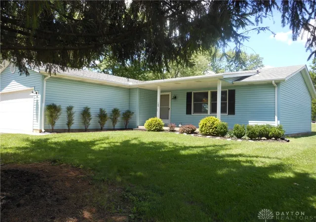 Homes for sale in Eaton, OH | 133 Thunder Dr, Eaton, OH 45320 | MLS# 962602