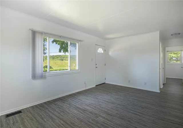 3rd image of 618 Old Main St, Miamisburg, OH 45342 | MLS# 962535