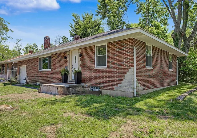 Photo 3 of Sale Pending at 2632 Hilary Ave, Dayton, OH 45417 | MLS# 961932 | Listing updated on 2026-08-28