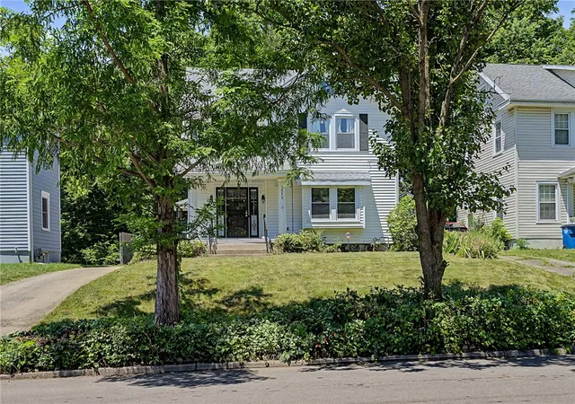 Photo 3 of Sale Pending at 1559 N Euclid Ave, Dayton, OH 45406 | MLS# 962620 | Listing updated on 2026-08-01