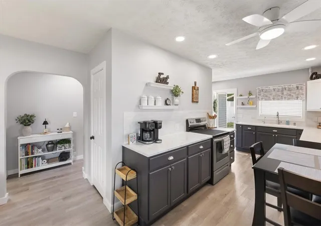 Photo 4 of Single family home for sale at 1610 Troy Rd, Springfield, OH 45504 | MLS# 962629 | Listing updated on 2026-07-18