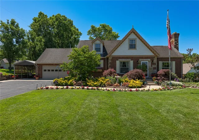 1st image of 1000 E Linden Ave, Miamisburg, OH 45342 | MLS# 962286