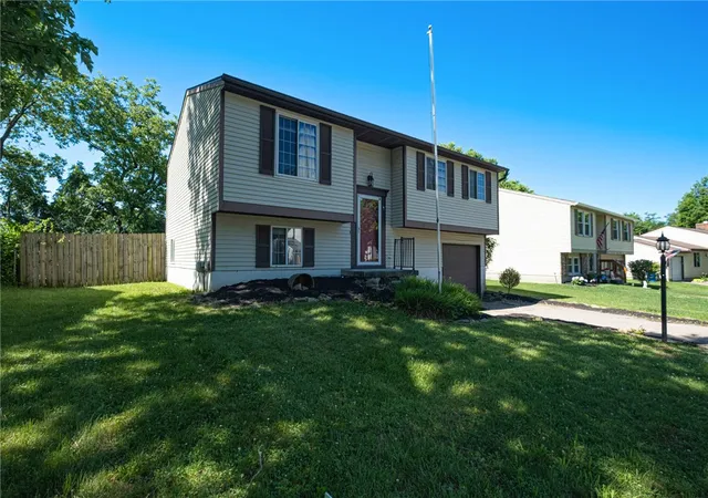Homes for sale in West Carrollton, OH | 3636 Charlotte Mill Dr, West Carrollton, OH 45439 | MLS# 962354