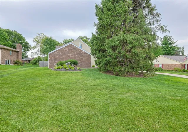 Homes for sale in Washington Twp, OH | 9040 S Normandy Ln, Washington Twp, OH 45458 | MLS# 962696
