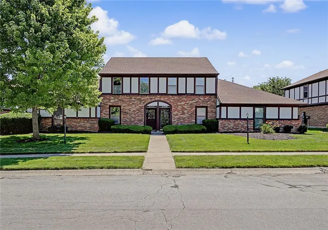 Photo 2 of Sale Pending at 5562 Cobblegate Dr, Dayton, OH 45449 | MLS# 962682 | Listing updated on 2026-08-04