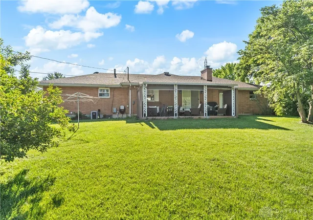 Homes for sale in Miamisburg, OH | 1209 S Heincke Rd, Miamisburg, OH 45342 | MLS# 962679