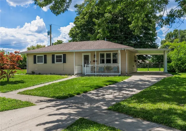 Homes for sale in Xenia, OH | 474 Antrim Rd, Xenia, OH 45385 | MLS# 962618