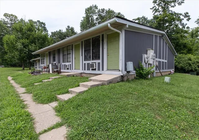 3rd image of 4822 Philadelphia Dr, Dayton, OH 45405 | MLS# 962753