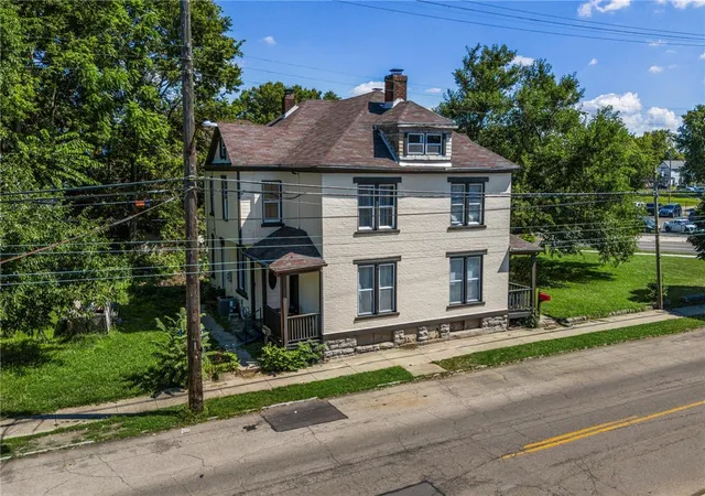 4th image of 2265 E 5Th St, Dayton, OH 45403 | MLS# 962749