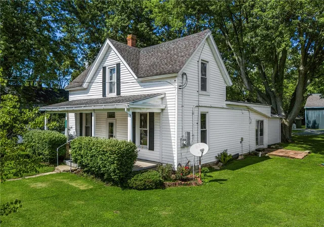 Homes for sale in New Vienna, OH | 11240 State Route 73, New Vienna, OH 45159 | MLS# 962738