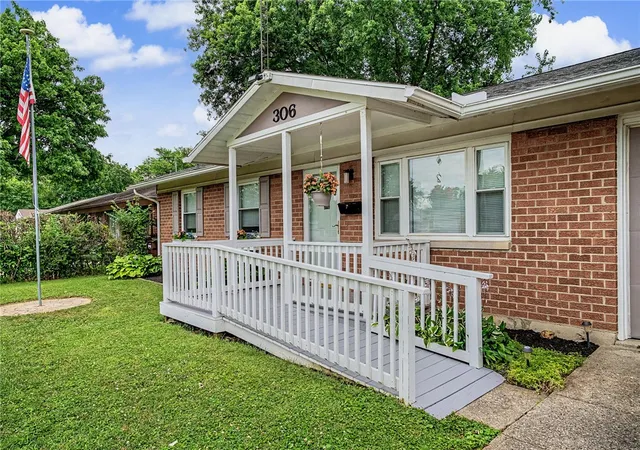 Homes for sale in New Carlisle, OH | 306 Funston Ave, New Carlisle, OH 45344 | MLS# 962406