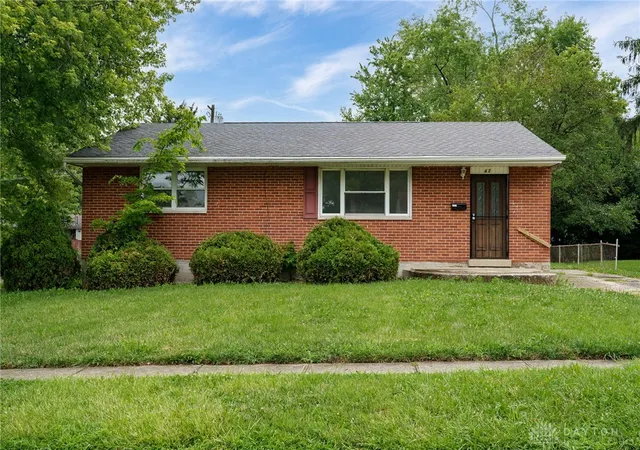 Photo 1 of Single family home for sale at 42 Stubbs Dr, Dayton, OH 45426 | MLS# 962453 | Listing updated on 2026-06-26