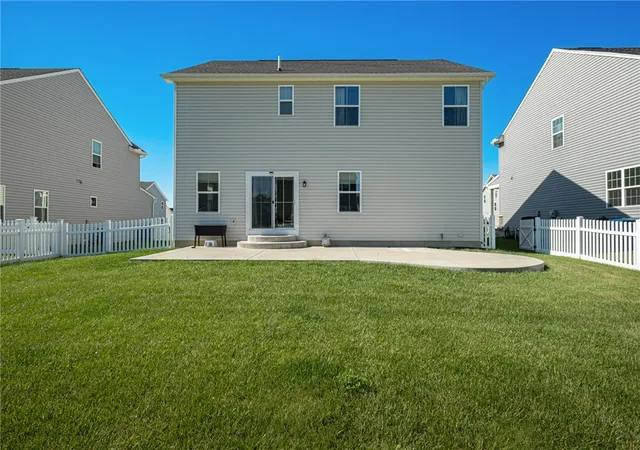 Homes for sale in Tipp City, OH | 5040 Catalpa Dr, Tipp City, OH 45371 | MLS# 962754