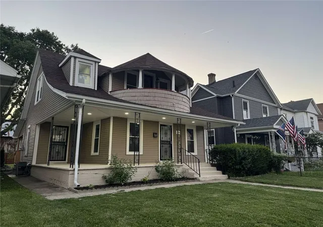 2nd image of 423 Deeds Ave, Dayton, OH 45404 | MLS# 962789