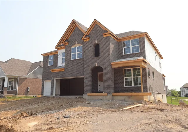 2nd image of 616 Goldfinch Dr, Beavercreek, OH 45434 | MLS# 962827