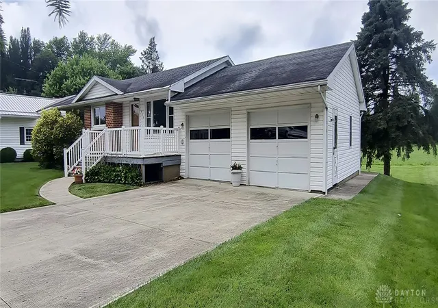 Homes for sale in Cedarville Village, OH | 186 Palmer Dr, Cedarville Village, OH 45314 | MLS# 962853