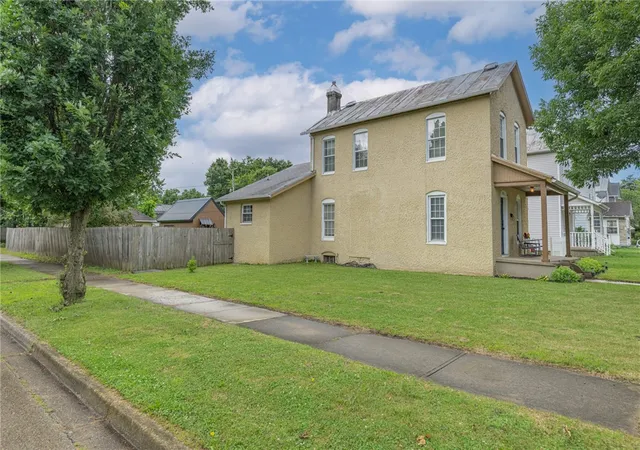 Homes for sale in West Carrollton, OH | 34 E Cottage Ave, West Carrollton, OH 45449 | MLS# 962783