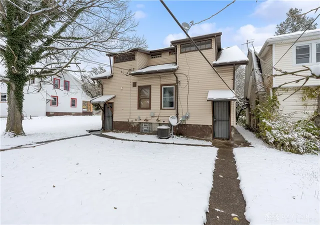 Photo 2 of Multi family home for sale at 1205-1207 Windsor Ave #1205, Dayton, OH 45402 | MLS# 962866 | Listing updated on 2026-08-28