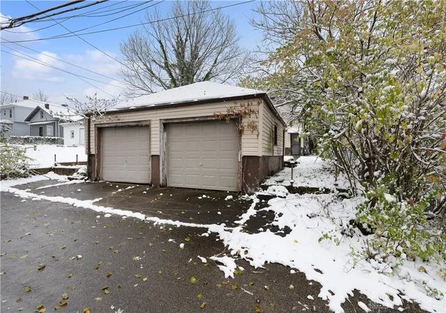 Photo 3 of Multi family home for sale at 1205 1207 Windsor Ave #1205, Dayton, OH 45402 | MLS# 962866 | Listing updated on 2026-08-28