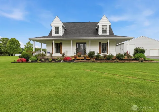 Homes for sale in West Alexandria, OH | 1429 Twin Rd, West Alexandria, OH 45381 | MLS# 962797