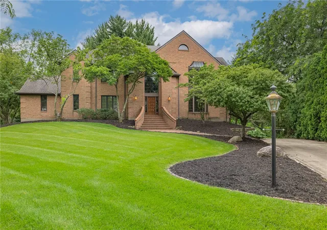 Photo 1 of Mansion for sale at 514 Shambord Cir, Dayton, OH 45429 | MLS# 962513 | Listing updated on 2026-08-29