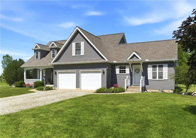 Homes for sale in West Alexandria, OH | 689 Wolf Rd, West Alexandria, OH 45381 | MLS# 960034