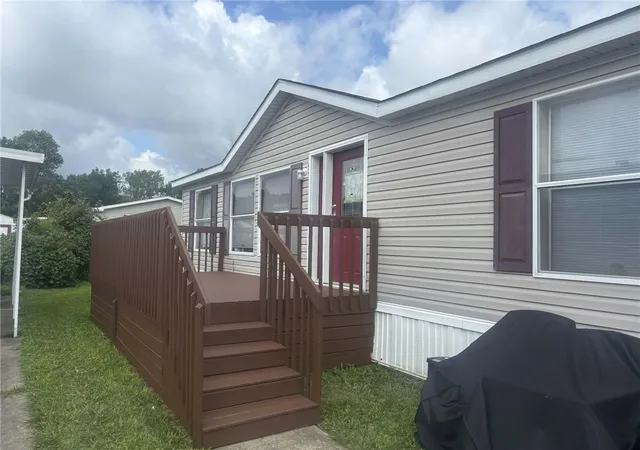 Photo 3 of Manufactured home for sale at 1103 Apple Blossom Ln, Sidney, OH 45465 | MLS# 962900 | Listing updated on 2026-10-11