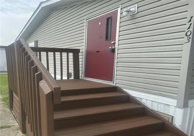 Photo 4 of Manufactured home for sale at 1103 Apple Blossom Ln, Sidney, OH 45465 | MLS# 962900 | Listing updated on 2026-10-11