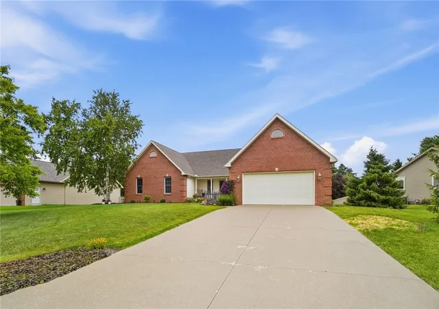 Homes for sale in Bath Twp, OH | 656 Gardenview Cir, Bath Twp, OH 45801 | MLS# 962874