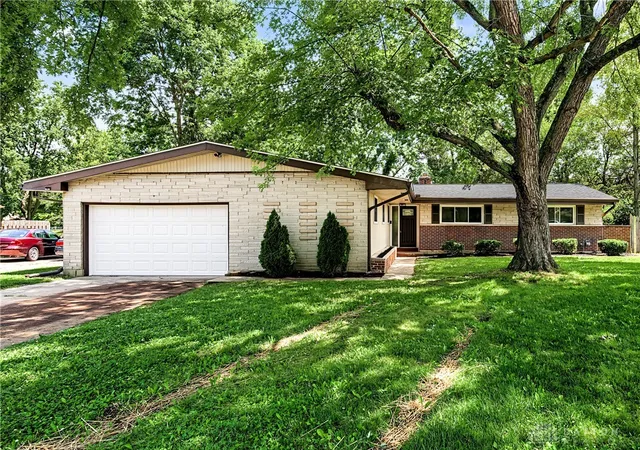 Homes for sale in Harrison Twp, OH | 5532 Joyce Ann Dr, Harrison Twp, OH 45415 | MLS# 962921