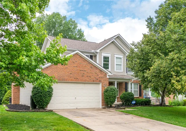 3rd image of 35 Berryhill Ct, Springboro, OH 45066 | MLS# 962259