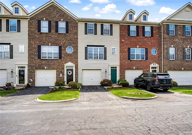 1st image of 9424 Tahoe Dr, Dayton, OH 45458 | MLS# 962926