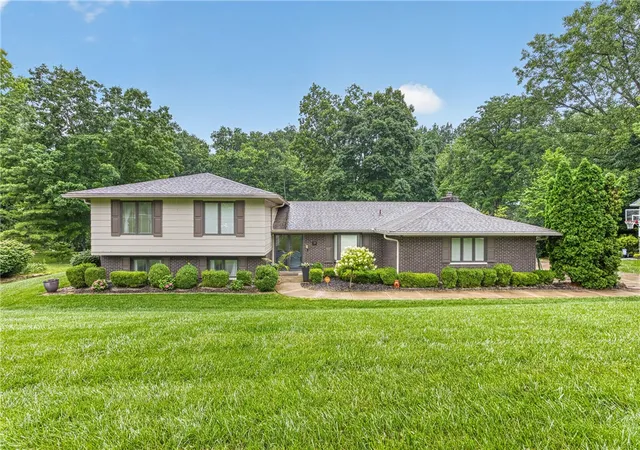1st image of 1480 Ambridge Rd, Washington Twp, OH 45459 | MLS# 962974
