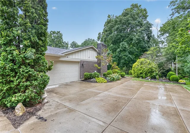 4th image of 1480 Ambridge Rd, Washington Twp, OH 45459 | MLS# 962974