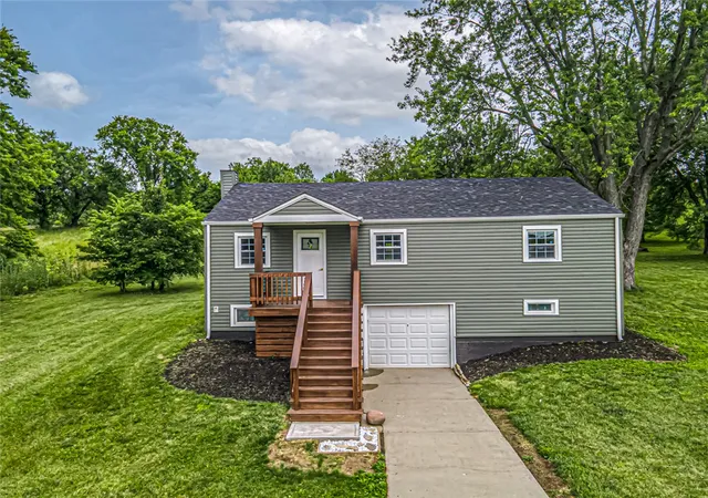 Photo 1 of Single family home for sale at 4323 Wayne Madison Rd, Trenton, OH 45067 | MLS# 962938 | Listing updated on 2026-08-27